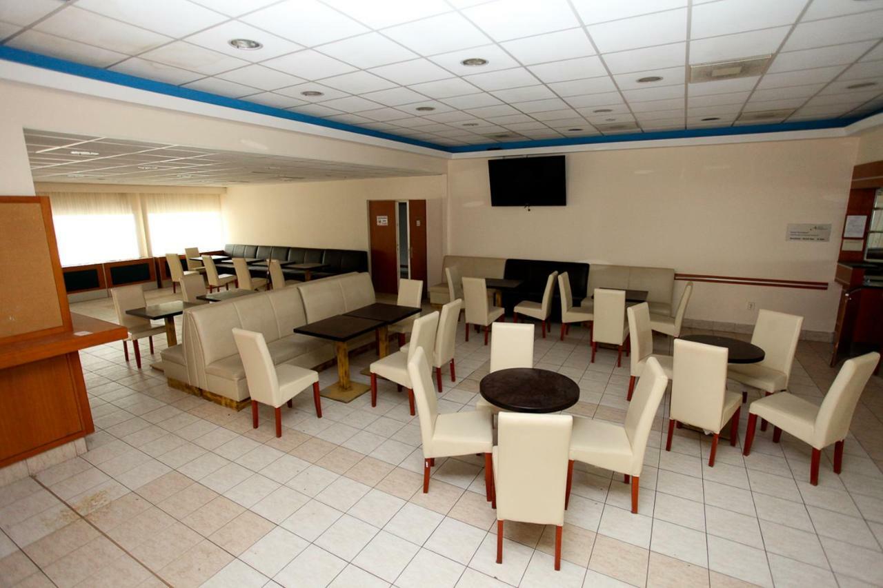 Aranypart Hotel Шиофок Экстерьер фото